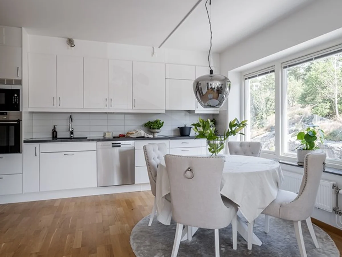 Larssons Berg 4 Mölndal - Christander Fastighetsförmedling