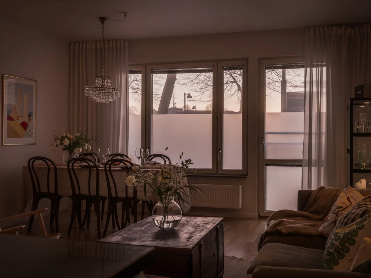 Rymlig &amp; påkostad tvåa i Sannegårdshamnen!