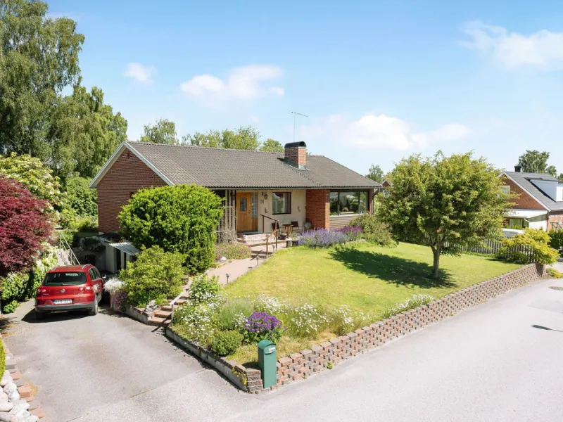Castorvägen 24 - Skälby, Järfälla - Detached house - HusmanHagberg
