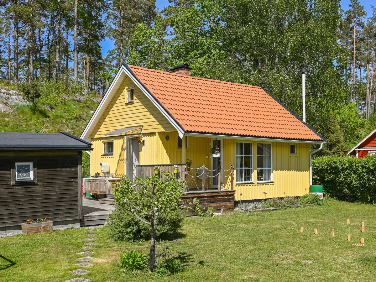 Långa vägen 23,  | Nomad Mäkleri