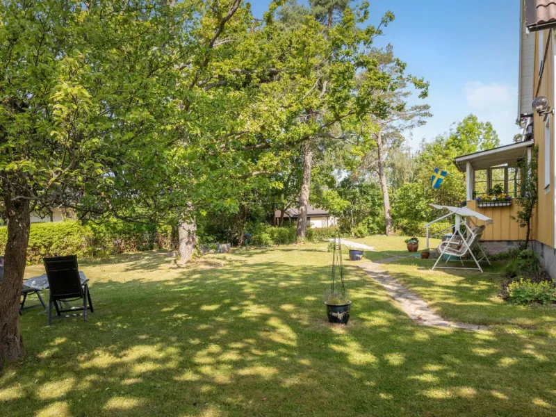 Bifrostvägen 5 - Skälby, Järfälla - Friliggande villa - HusmanHagberg
