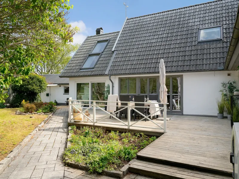 Fjelie byaväg 4, Bjärred - Villa, 7 rooms, 234 m²