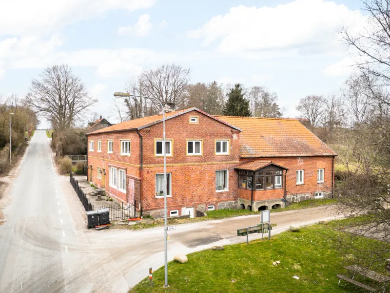 Eriksdalsvägen 216, Sjöbo - Villa, 13 rooms, 550 m²