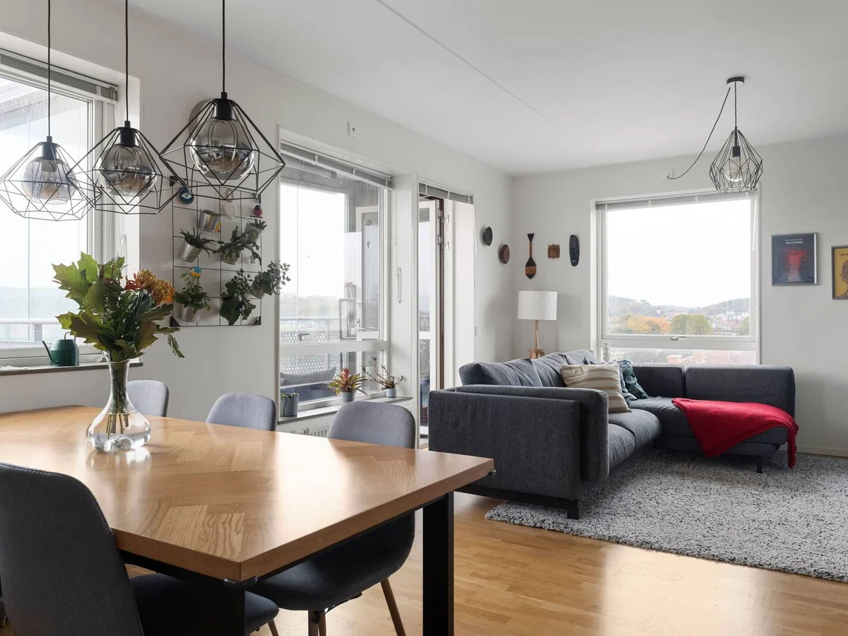 Eketrägatan 12C, KYRKBYN