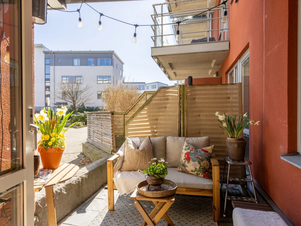 Rymlig &amp; påkostad tvåa i Sannegårdshamnen!