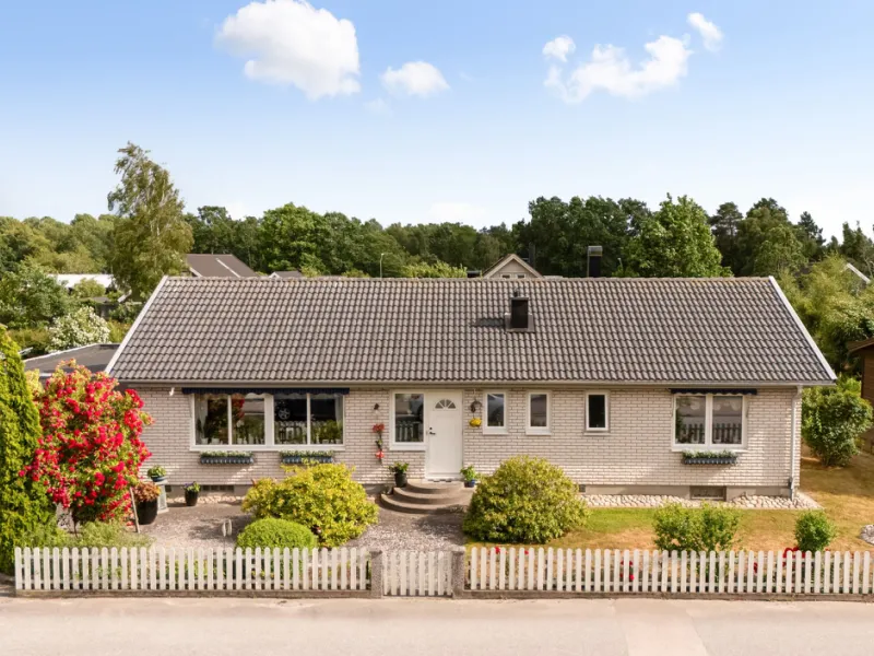 Torholmsvägen 8