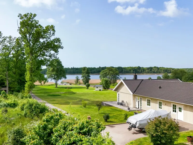 Råholmavägen 16 - NÄTTRABY - HusmanHagberg