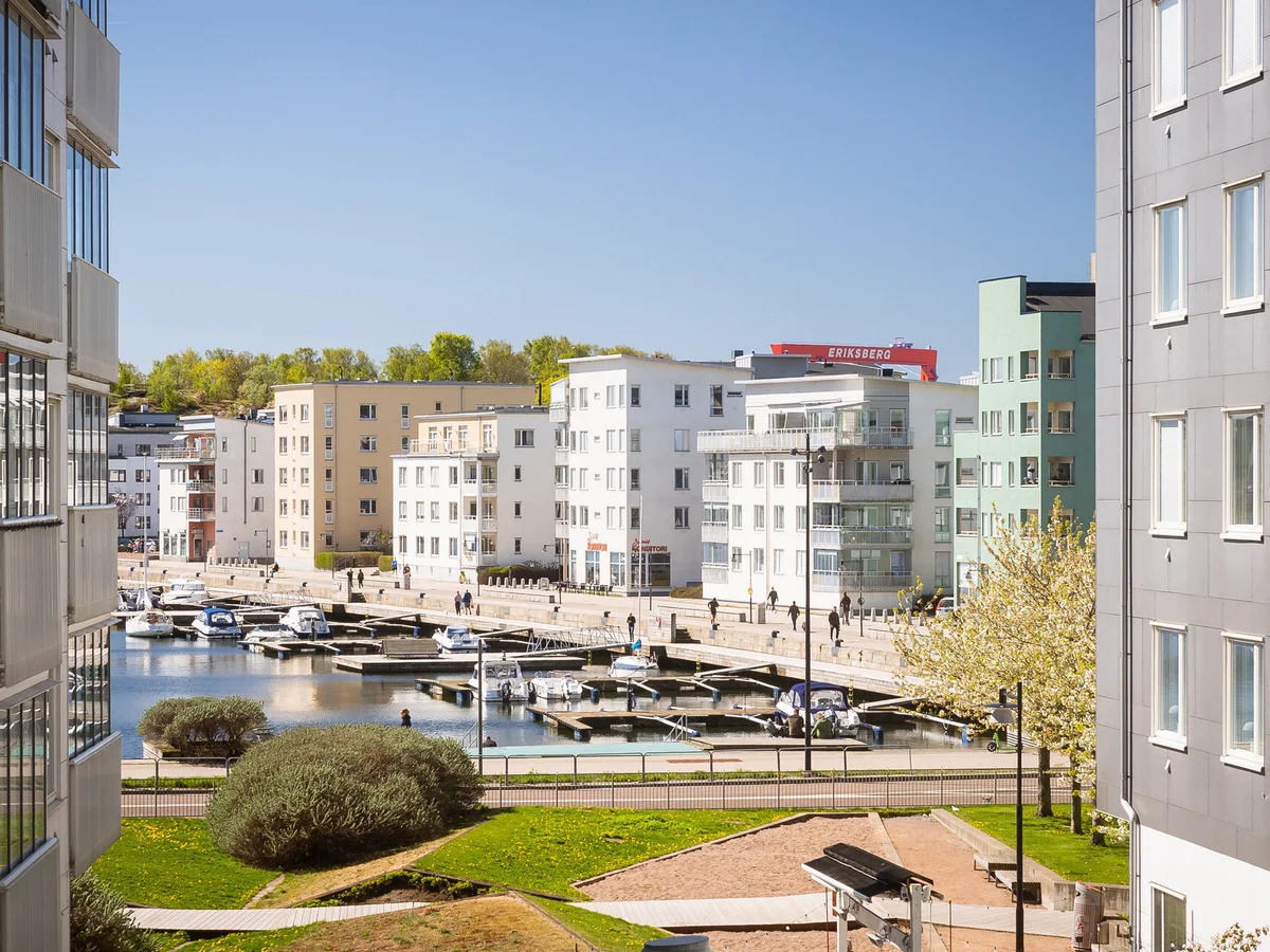 Vintergatan 5, Sannegårdshamnen