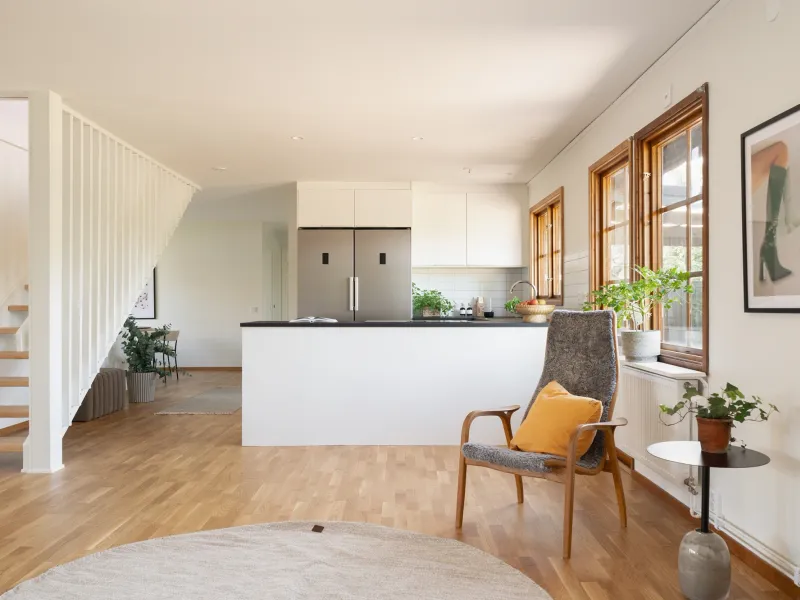 Renovated family villa with large social spaces – a move-in ready home in Tollarp