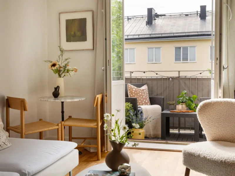 Charmig 30-talspärla högst upp med solig västbalkong, fri sikt och smart planlösning