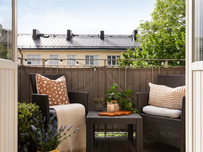 Charmig 30-talspärla högst upp med solig västbalkong, fri sikt och smart planlösning