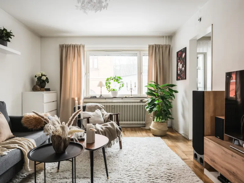 Pleasant two-room apartment with lovely balcony in a quiet and attractive location!