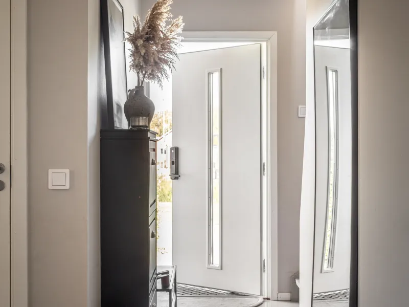 Fully renovated 1940s villa in a family-friendly area