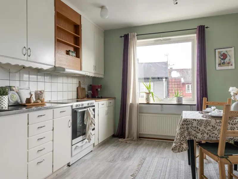 Well-planned and inviting two-bedroom apartment!