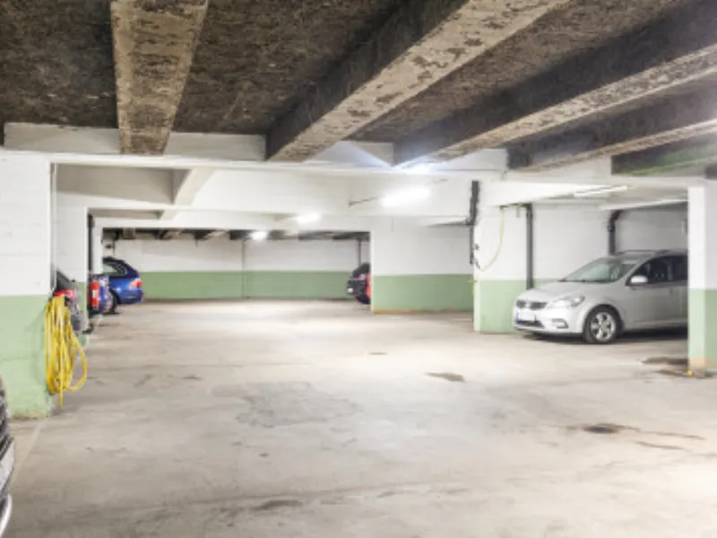 Right in the city with parking space and charging box