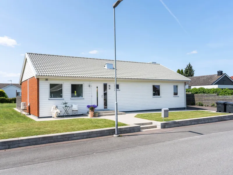 Hemvärnsvägen 1B, Kristianstad | Detached House | SkandiaMäklarna