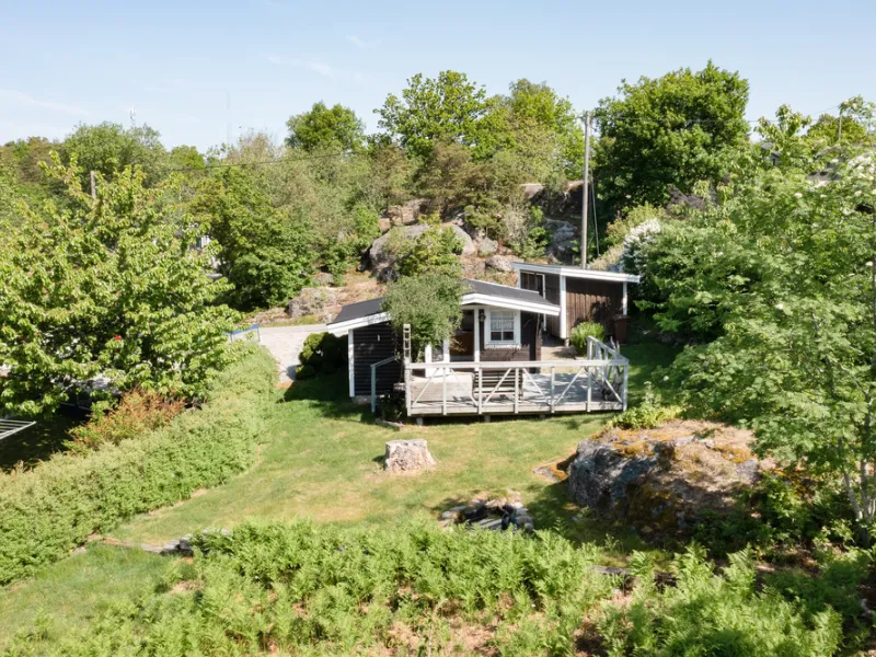 Trankoket, Skåpesund, Tjörn