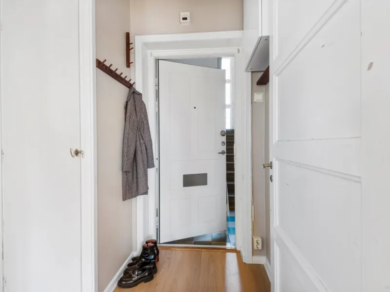 Östergatan 10B - Lägenhet med havsutsikt och balkong