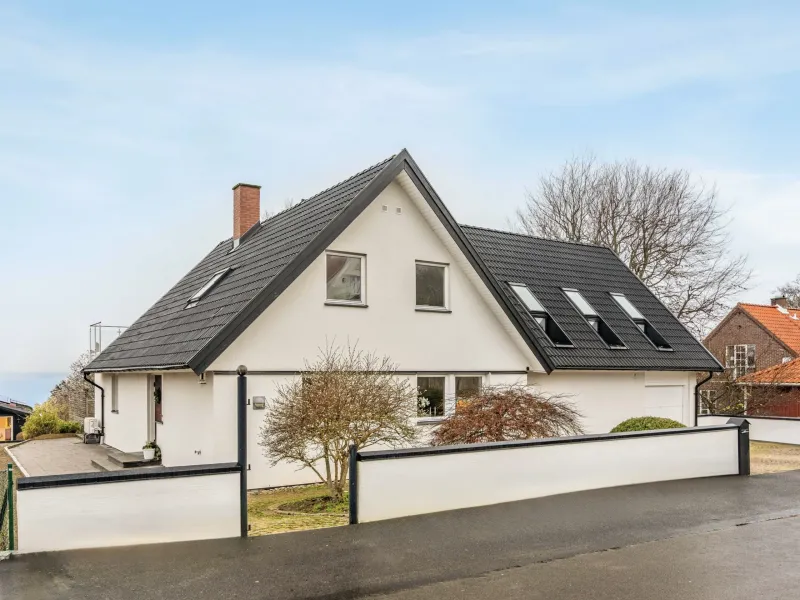 Bäckavägen 23, Helsingborg | Villa | SkandiaMäklarna