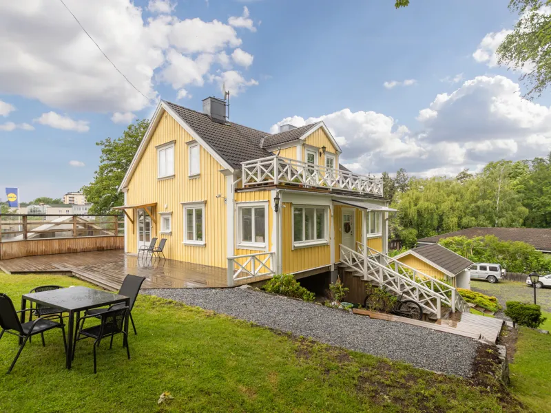 Vasavägen 2A, Stocksund | Villa | SkandiaMäklarna