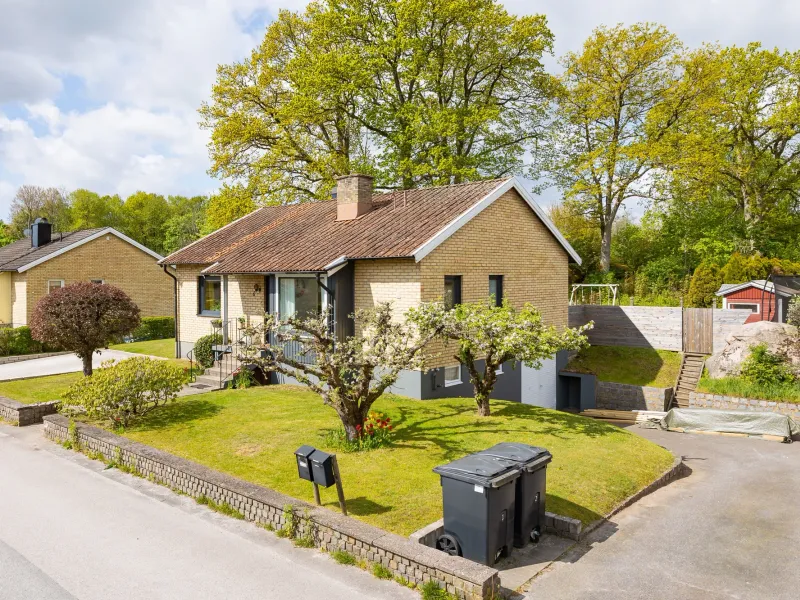 Länsmansvägen 6, Bräkne-hoby - Villa, 3 rooms, 85 m²