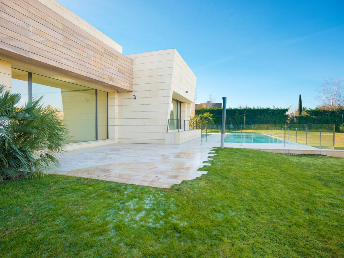La Finca Lagos 1