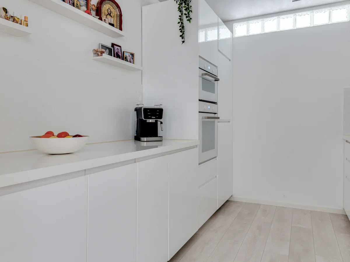 Hörnlägenhet högt upp i huset! - Karolingatan 24, Vita höja | Bülow & Lind