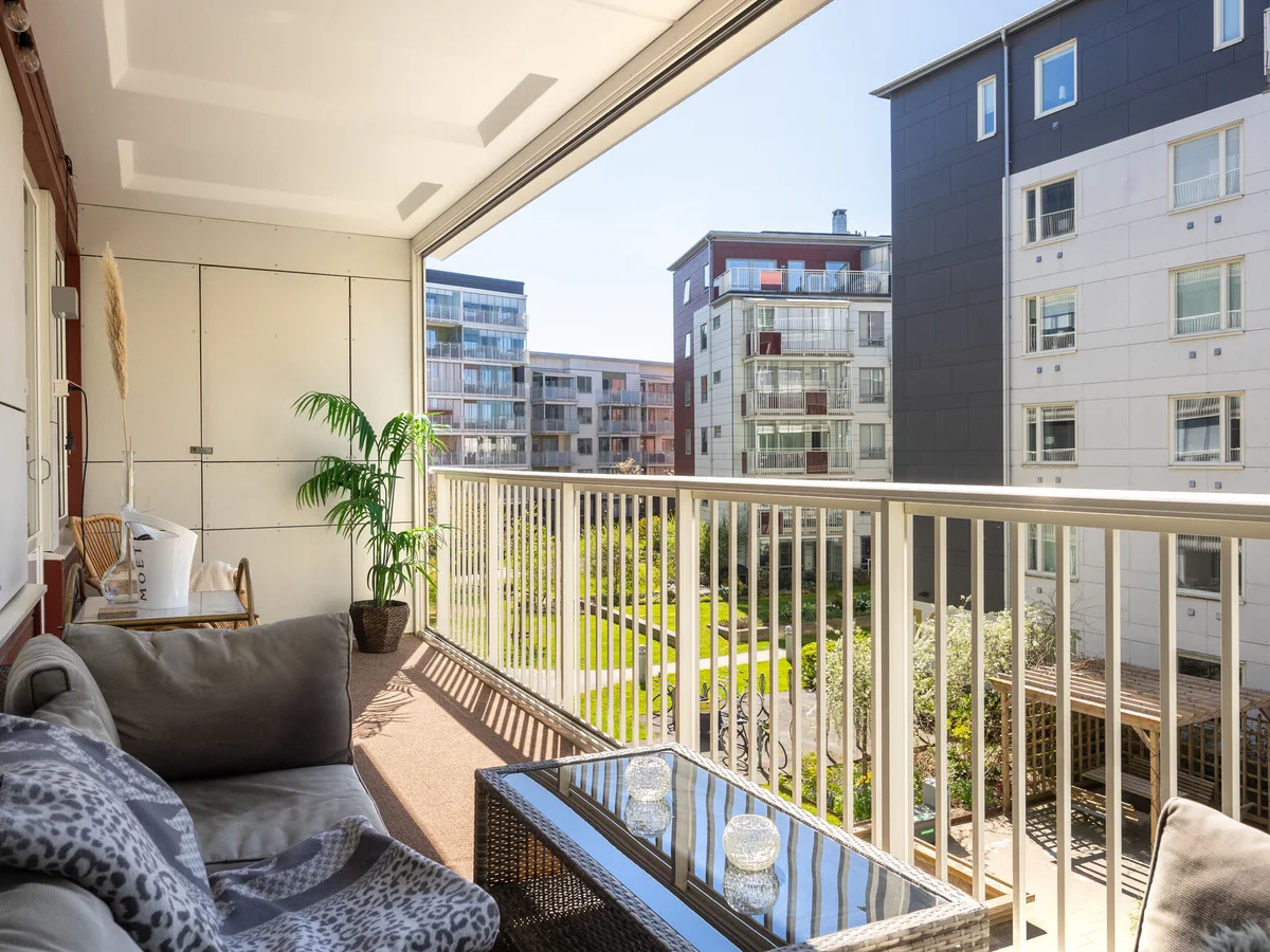 Vintergatan 5, Sannegårdshamnen