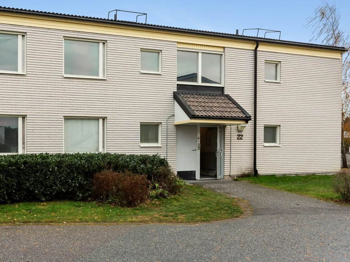 Kavallerigatan 22, Centrala Väsby