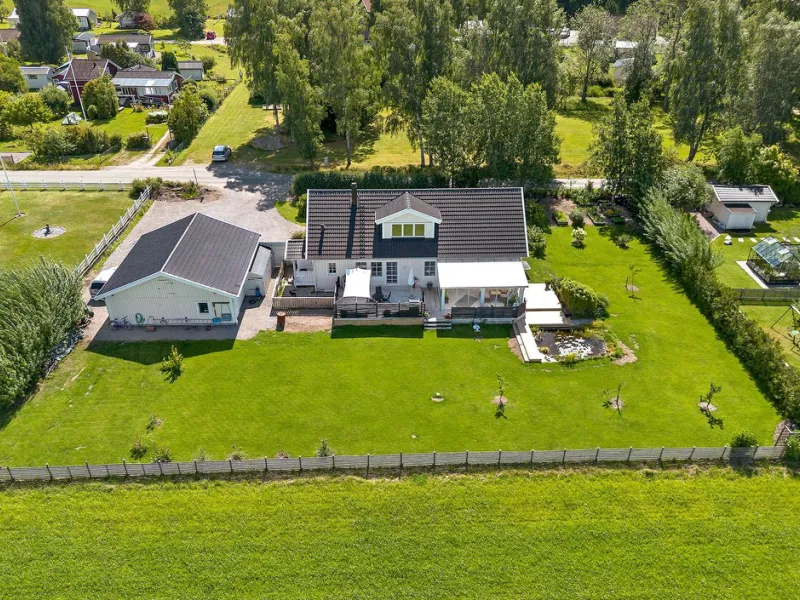Buslätt 156 - Forshälla, Uddevalla - Detached house - HusmanHagberg