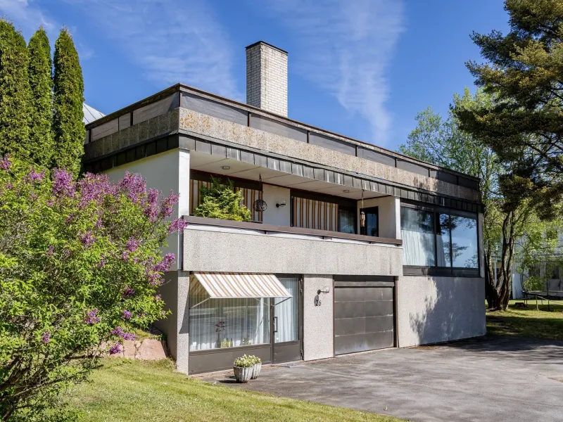 Norra Kyrkogårdsgatan 18, Hultsfred - Villa, 7 rum, 430 m²