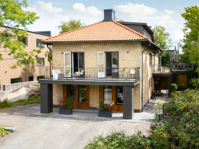 Rodergatan 8, Västra frölunda - Villa, 8 rum, 234 m²