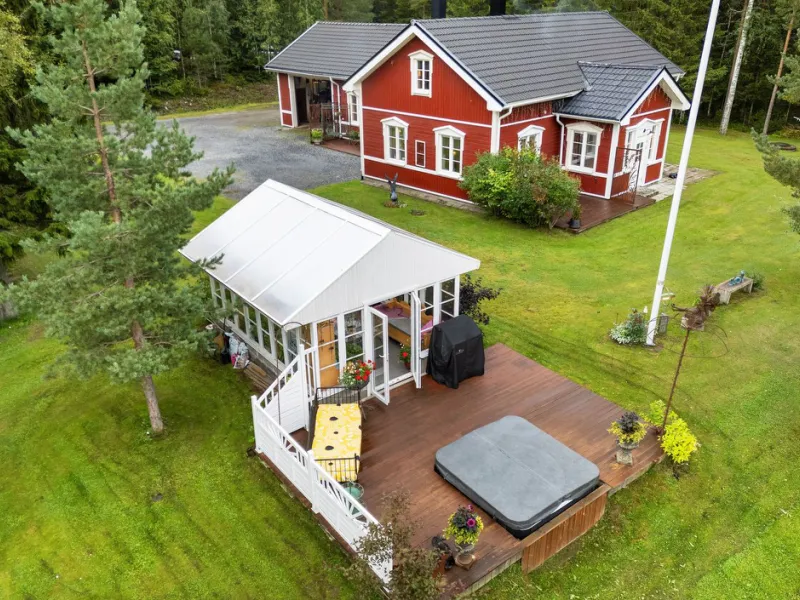 Långviken 38 - Tavelsjö - Detached house - HusmanHagberg
