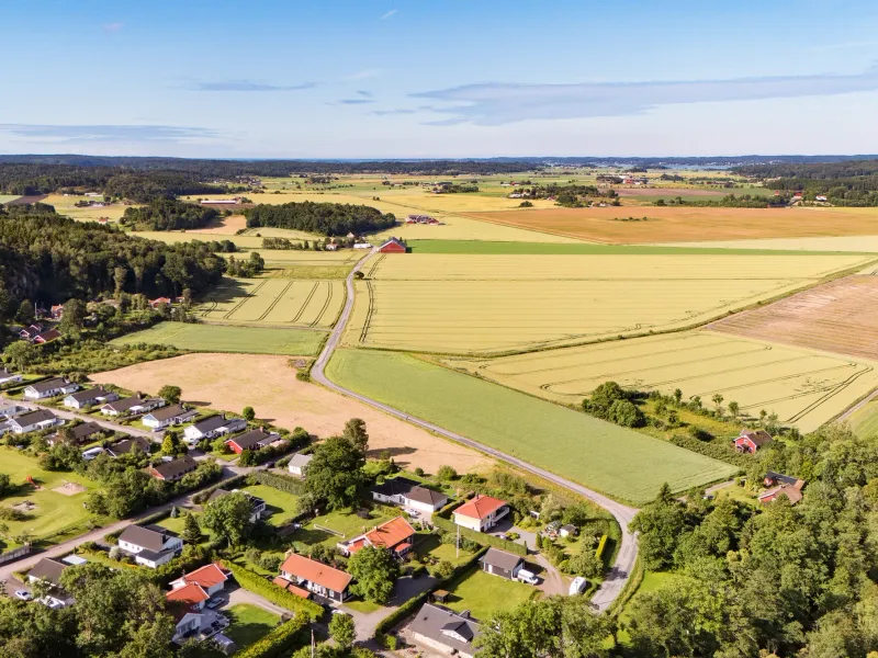 Seize the opportunity and build your dream home on one of these beautiful plots in Hjälm