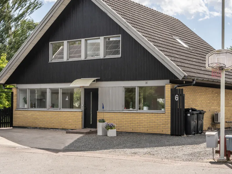 Piggagränd 6