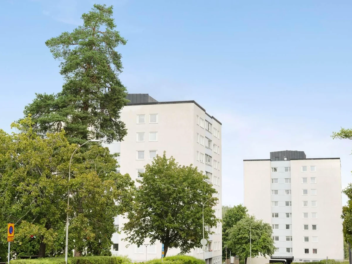 Holmvägen 2, Centrala Väsby