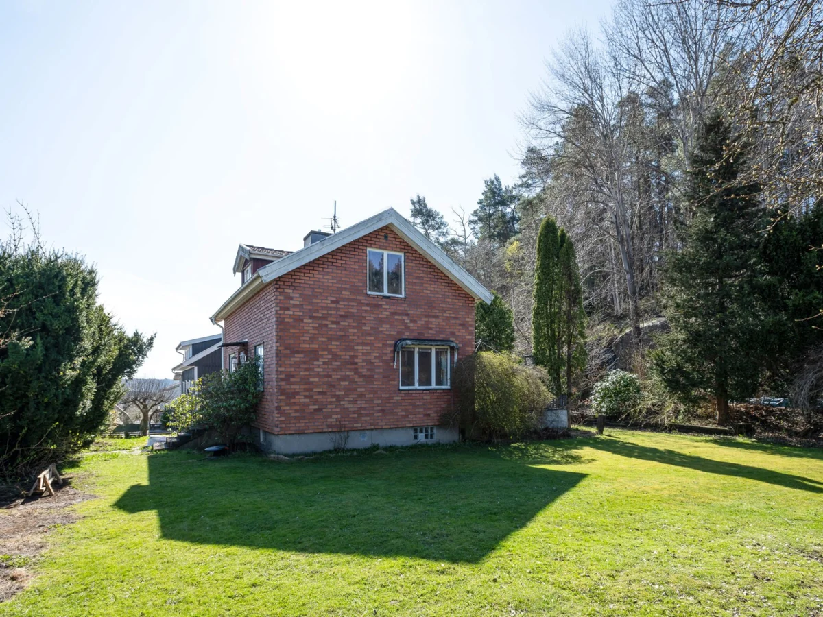 Friliggande villa, Nyhemsgatan 10, Sankt Jörgen, Hisings Backa - Denna bostad är såld