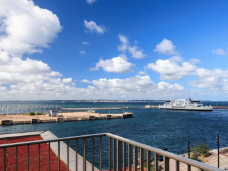 Unique duplex apartment with panoramic views over the Øresund