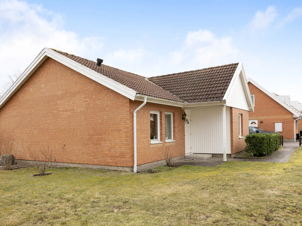 Söd ervångsvägen 14, Södervång