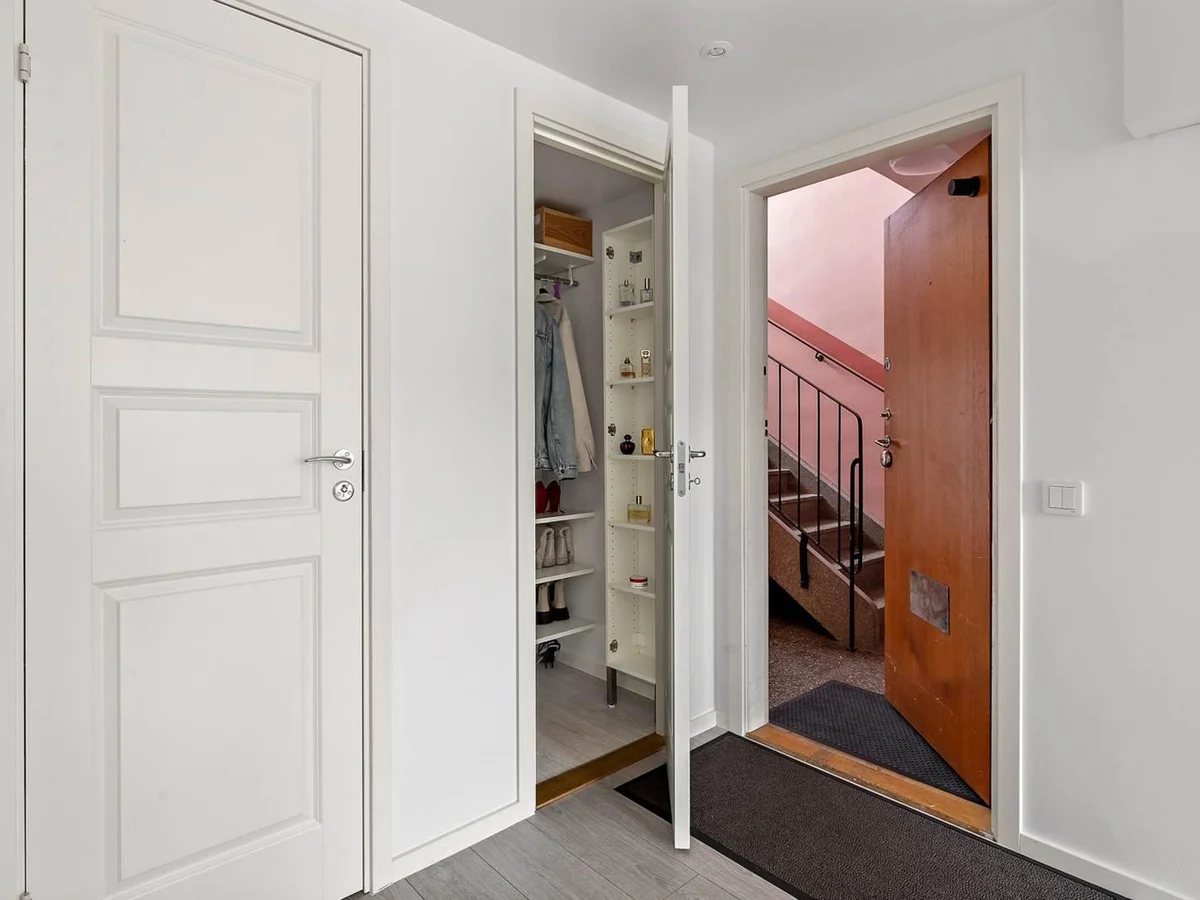 Kavallerigatan 81, Centrala Väsby