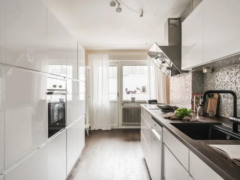 Pleasant two-room apartment with lovely balcony in a quiet and attractive location!