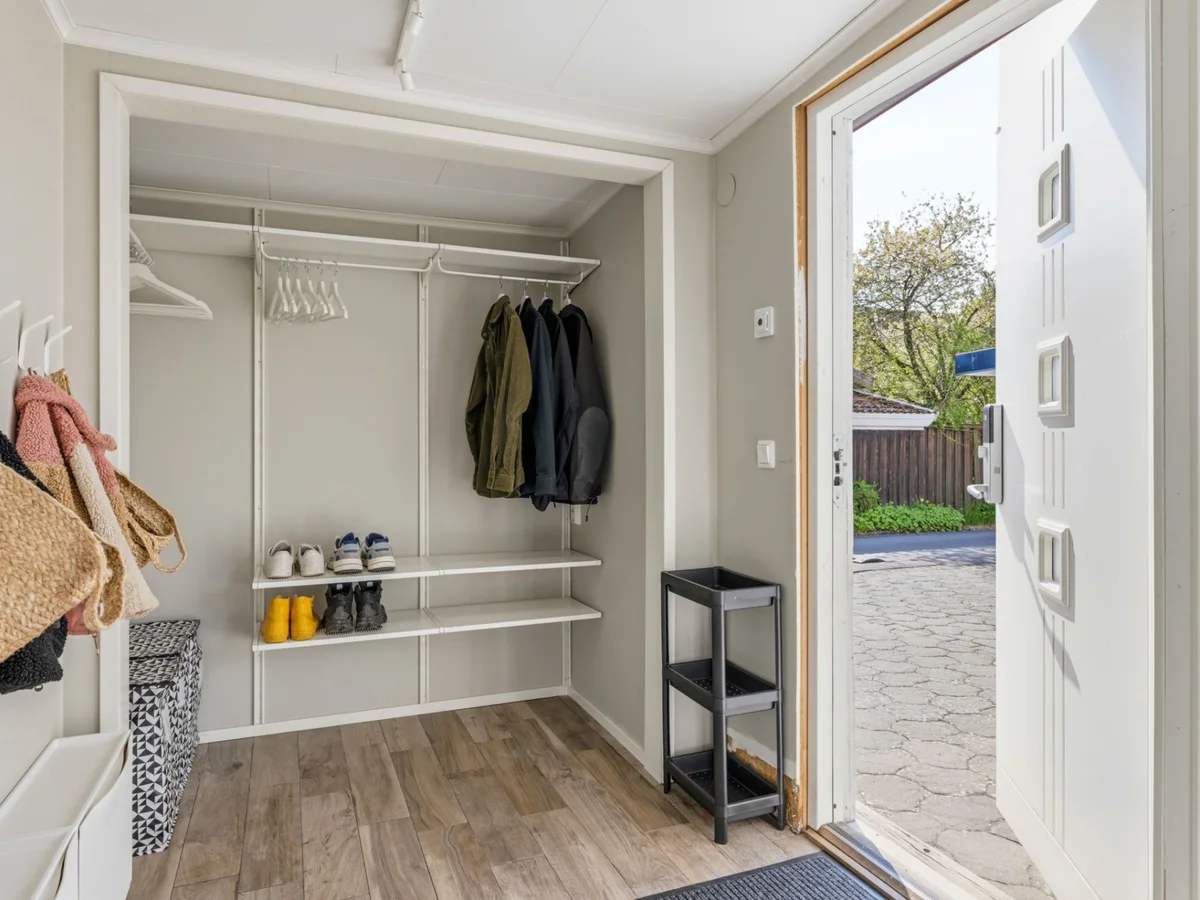 Modernt och nyrenoverat radhus med mysig trädgård!