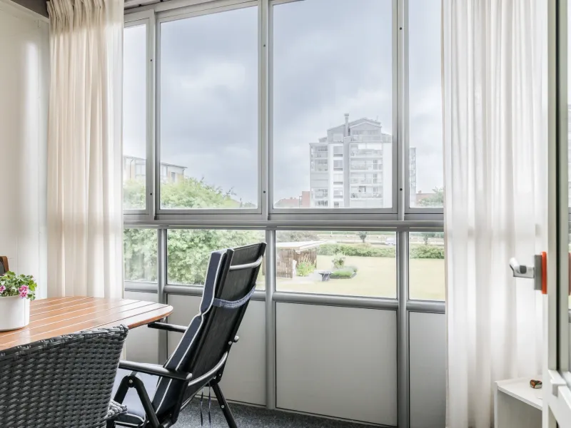 Well-planned three-room apartment on the second floor with green views