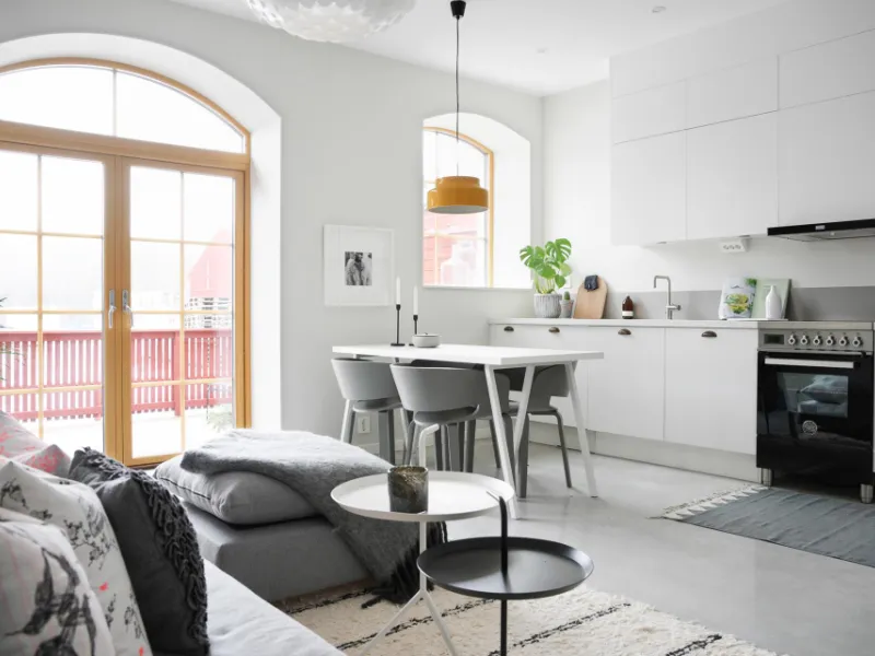 Magnifikt Brf radhus i 1700-talsmiljö! Rådans Gårdsväg 85, Sollentuna