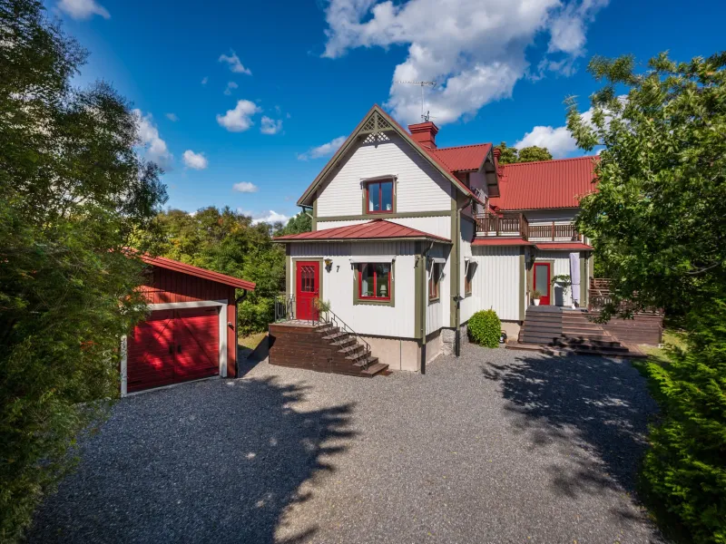 Brovägen 7, Norrala - Villa, 7 rooms, 220 m²