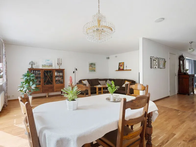 Uppförsbacken 1X - Obbola - Terraced house - HusmanHagberg