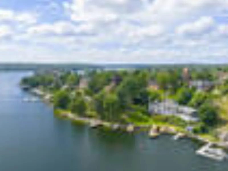 Family home with private jetty in Djursholm's diplomat city