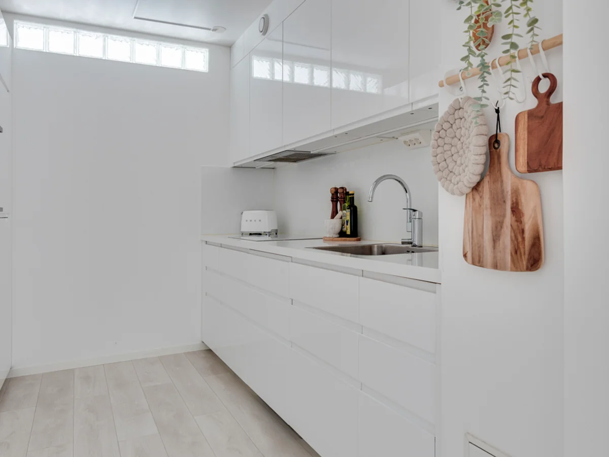 Hörnlägenhet högt upp i huset! - Karolingatan 24, Vita höja | Bülow & Lind