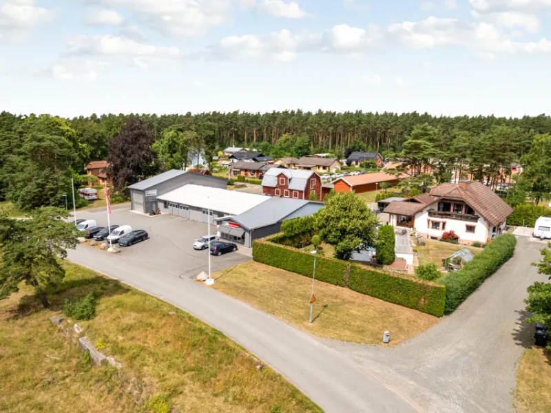 Unik fastighet med bostadshus och verkstadslokal - Medspårsvägen 29, Everöd