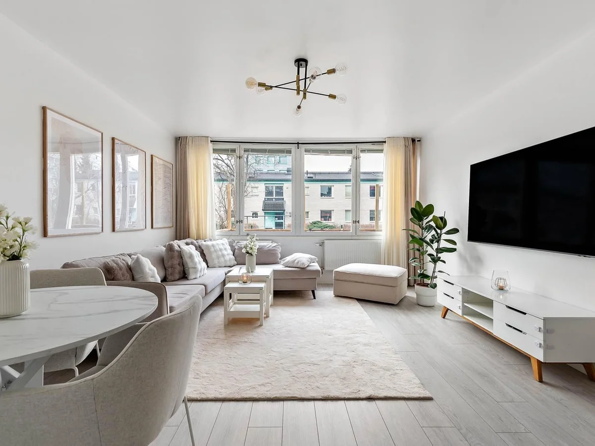 Kavallerigatan 81, Centrala Väsby